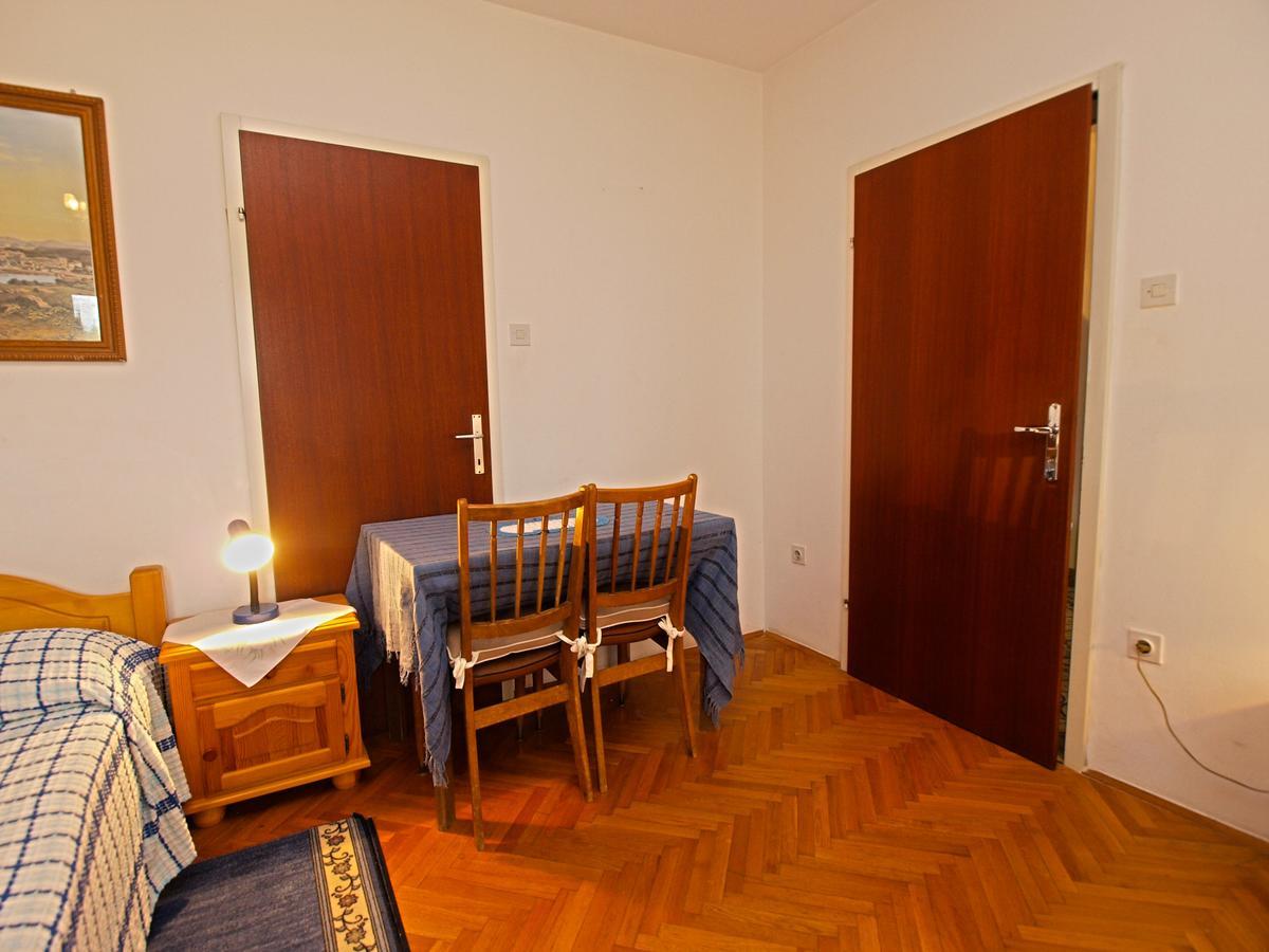 Rooms Milan 1370 Rovinj Eksteriør bilde